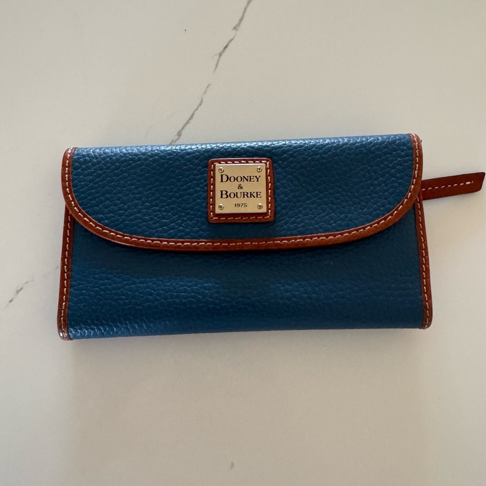 Dooney & Bourke Blue Leather Wallet
